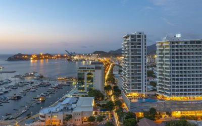 vista de noche de la ciudad de Santa Marta